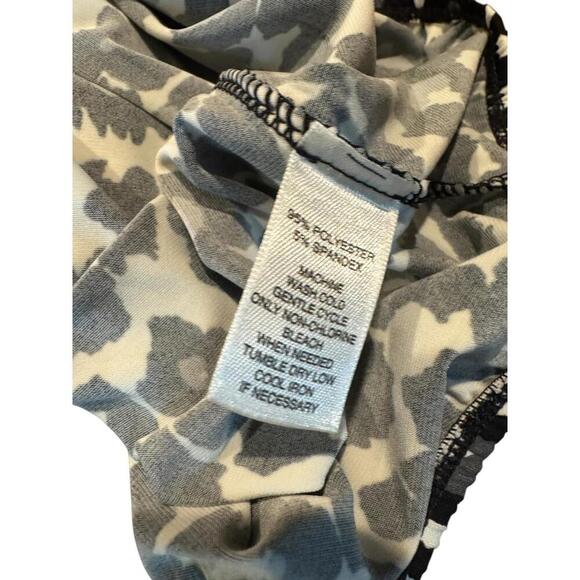 Chic Leopard Print Top by White House Black Market - Size S/M - Picture 5 of 5